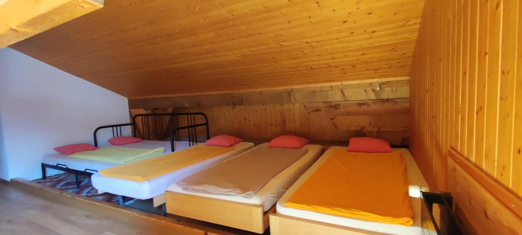 Sonnenberg Hostel *